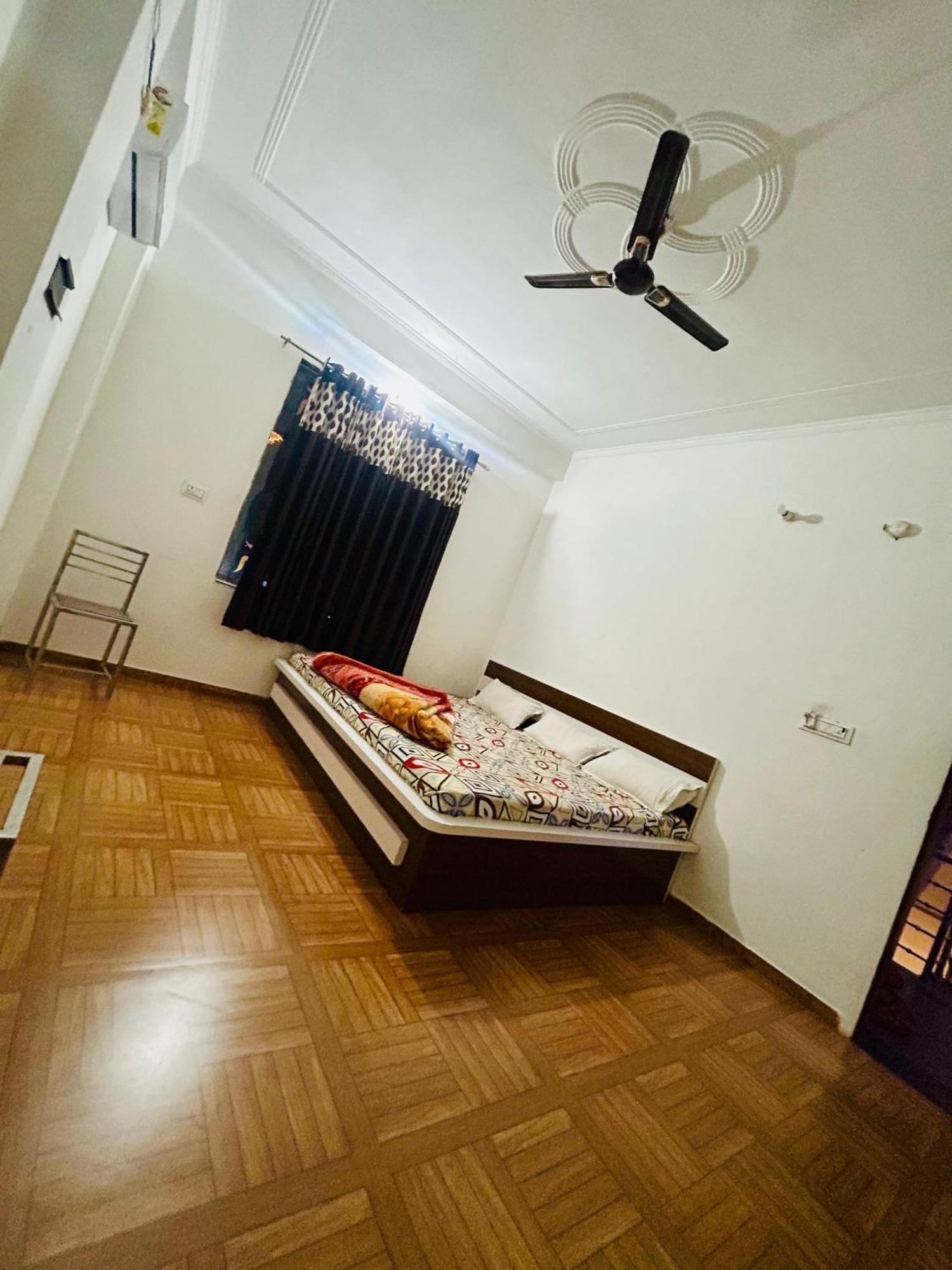 Milan Hotel & Restaurant Sikar Extérieur photo